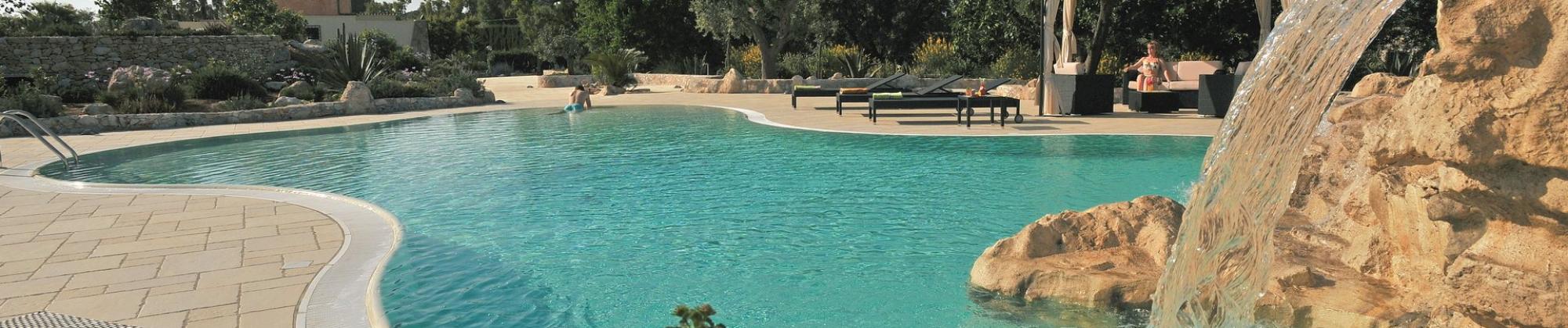 Offerta del 25 Aprile 2023 in Salento-Puglia: soggiorno in masseria di charme con 2 piscine e spa 